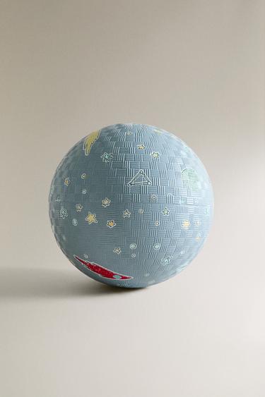 BRINQUEDO BOLA INFANTIL ESPAÇO - Multicolor da Zara - Imagem 0