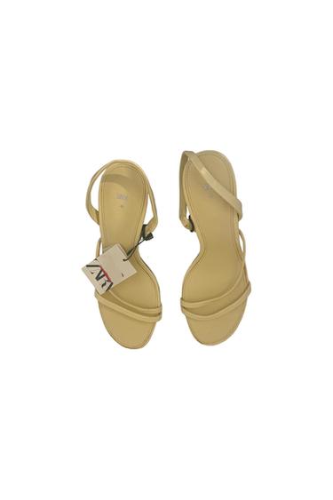 SANDALES ZARA EN SIMILICUIR LISSE 41