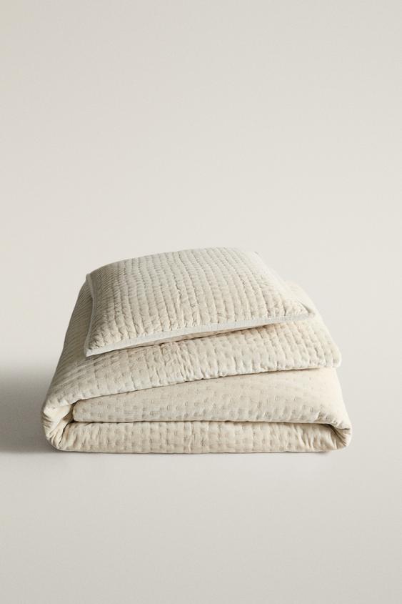 FADED VELVET QUILT - Beige by Zara - Image 0