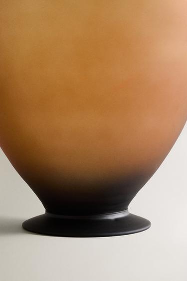 IRIDESCENT GLASS COUPE I COLIN KING - Caramel by Zara - Image 3