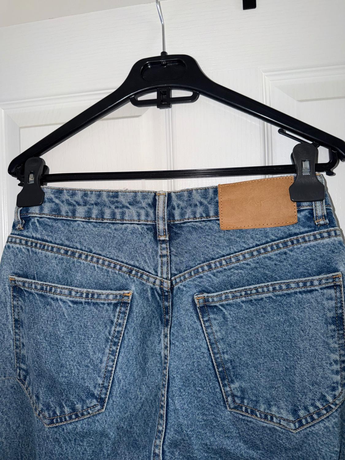 Z1975 MOM-FIT HIGH-WAIST JEANS - Image 5