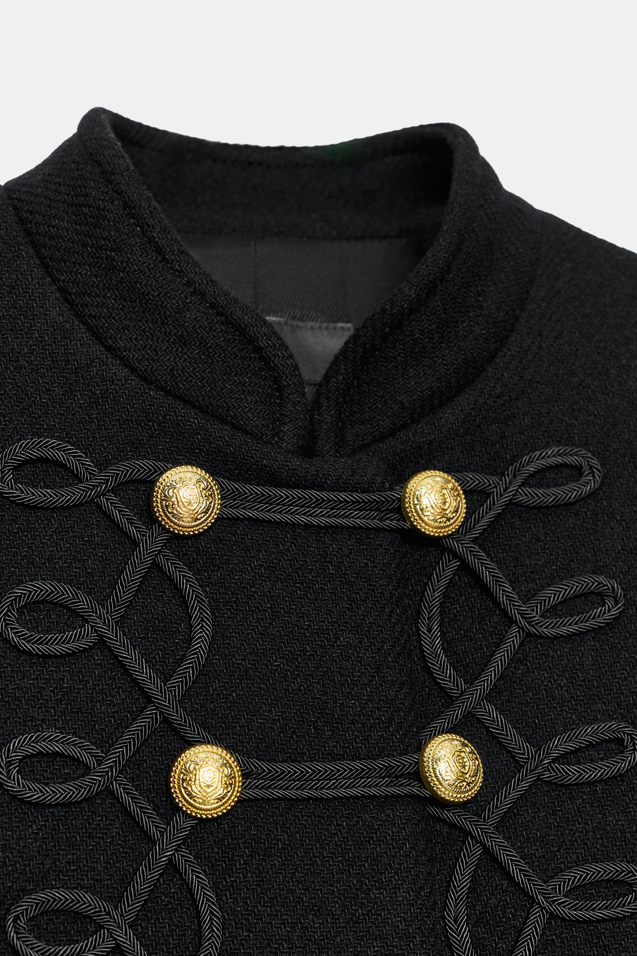 WOOL COAT WITH FROG FASTENING