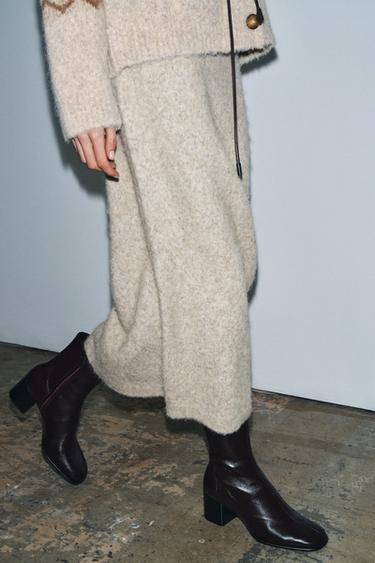 BRUSHED EFFECT KNIT MIDI SKIRT - Sand by Zara