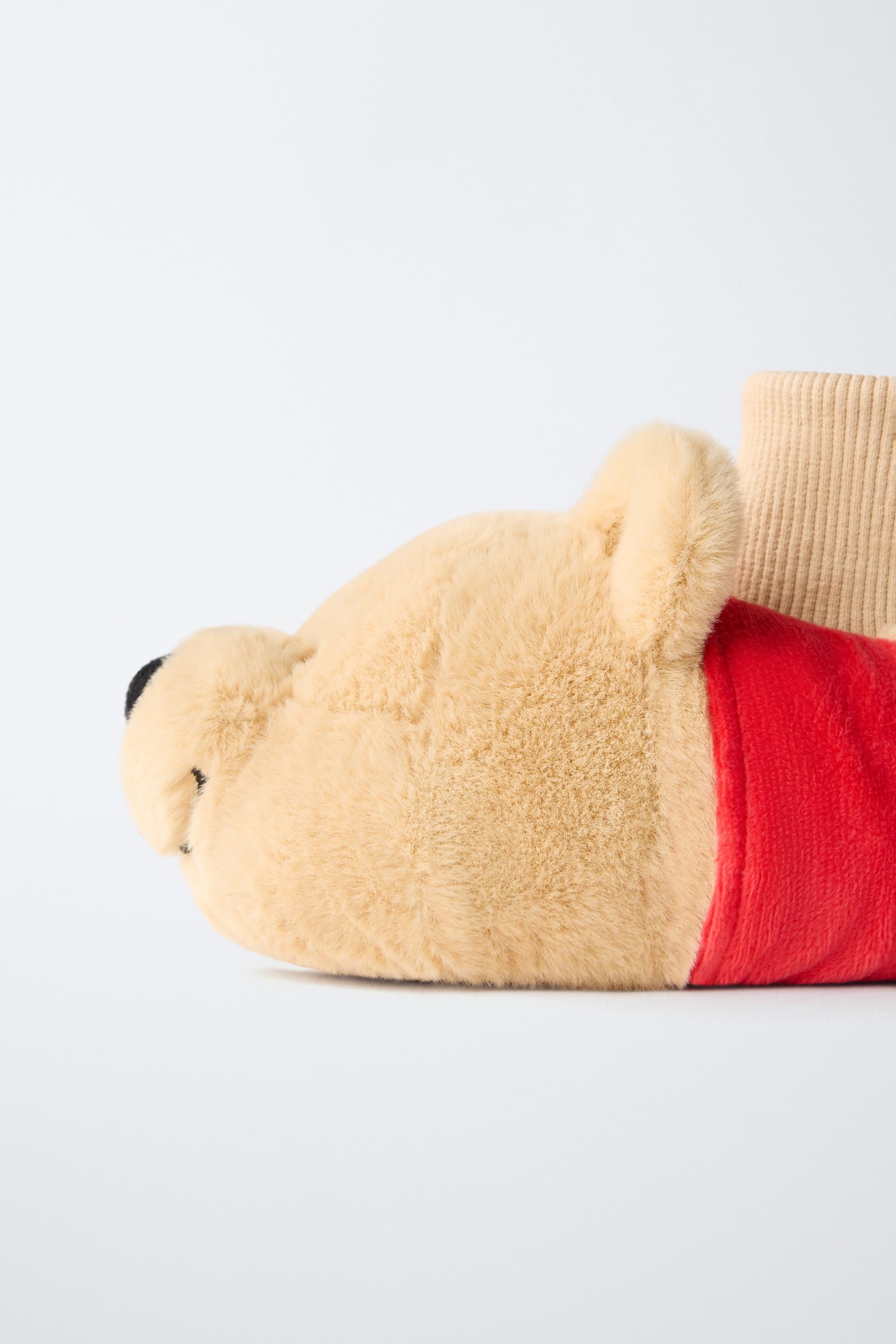 BASKET WINNIE L'OURSON © DISNEY
