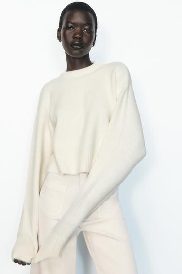 ROUND NECK KNIT SWEATER - Ecru by Zara
