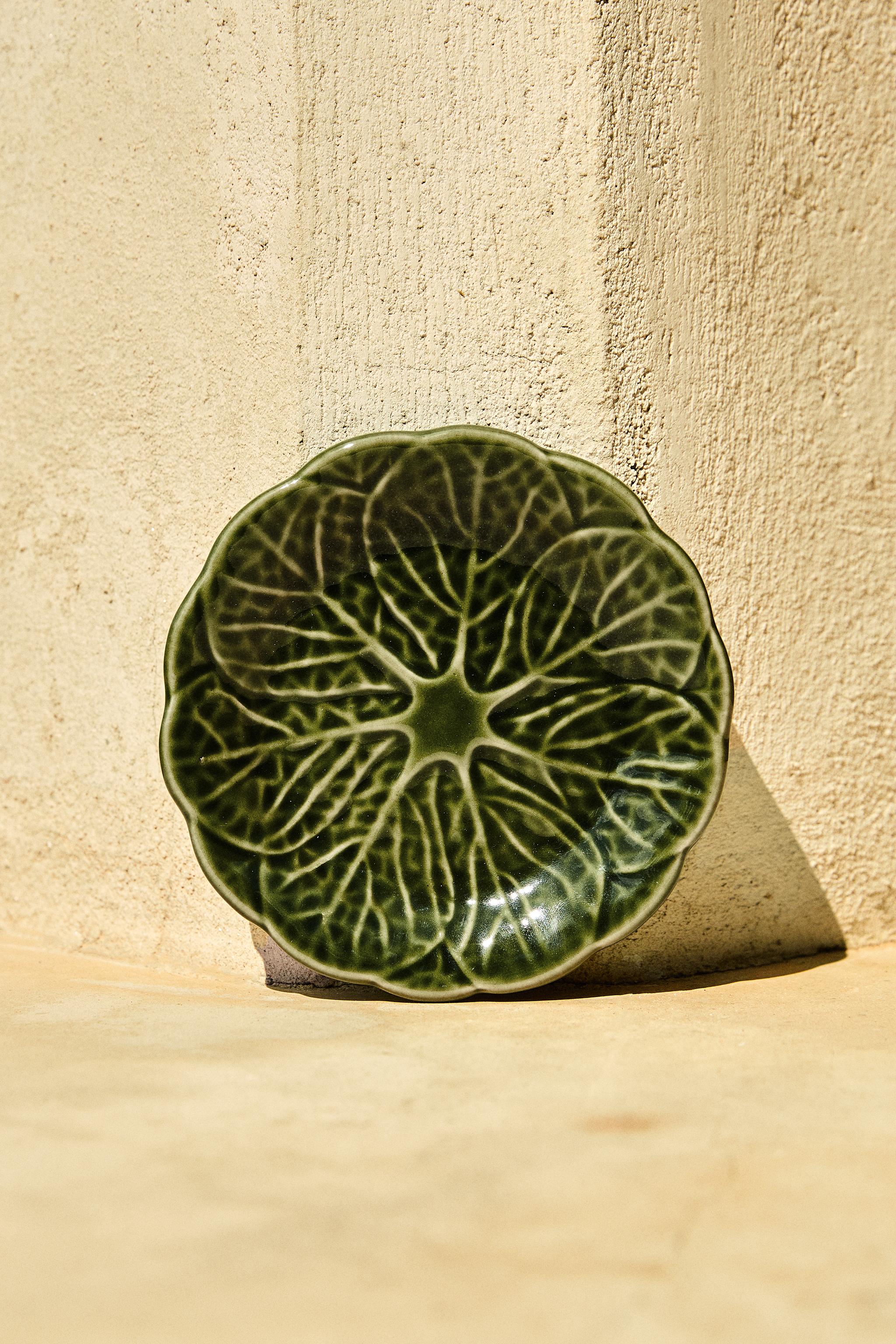 STONEWARE CABBAGE  SIDE PLATE