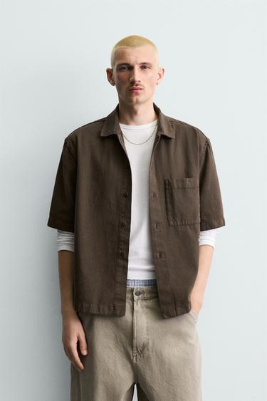 جاكيت قميصي هيكلي مطرز - بني الخاص بـ Zara