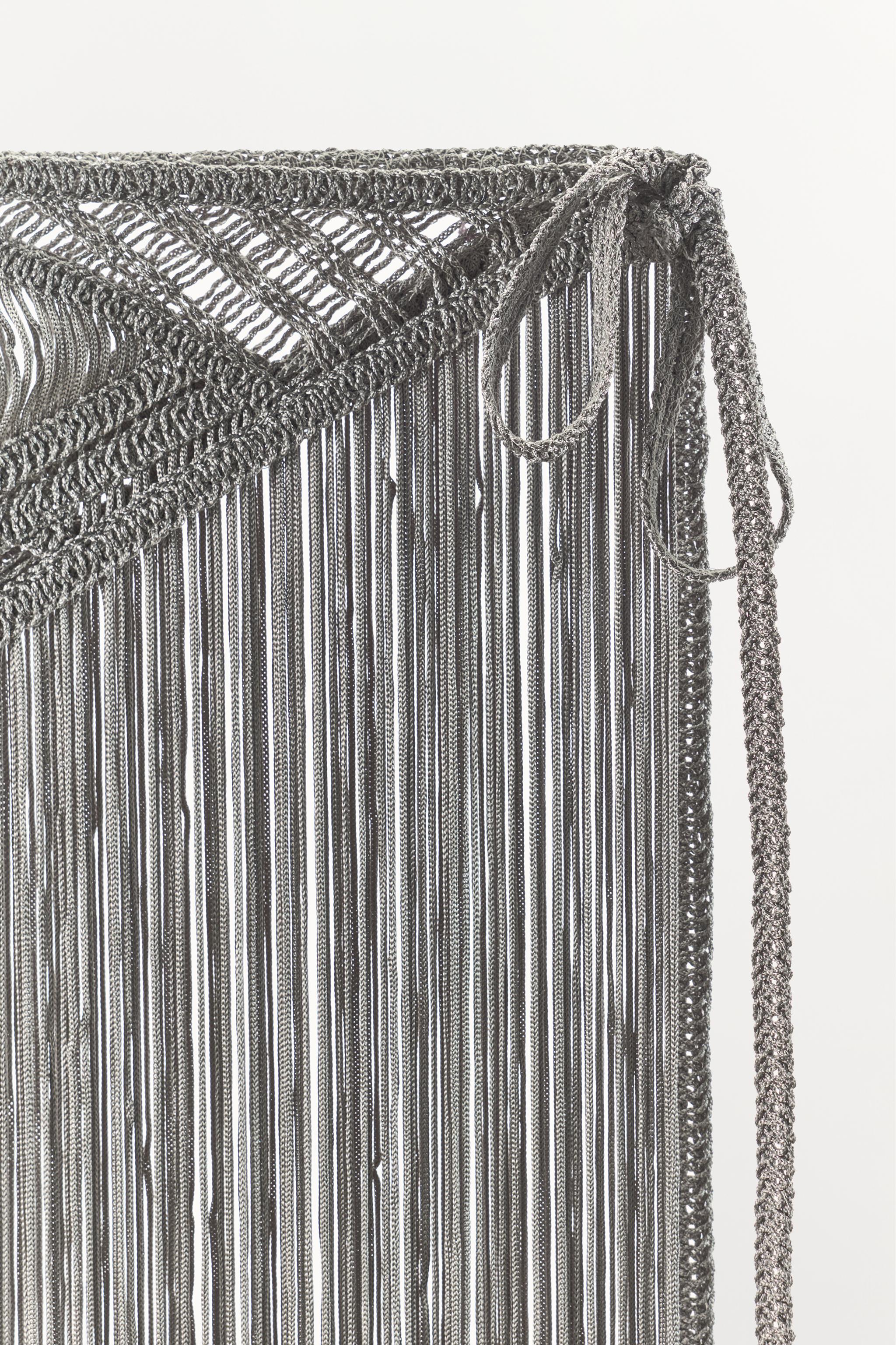 FRINGED MULTIPOSITION CROCHET SCARF