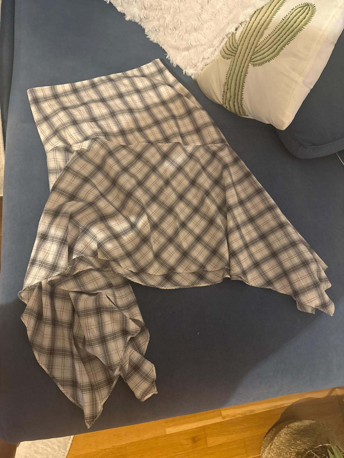 ASYMMETRIC CHECK SKIRT - Image 3
