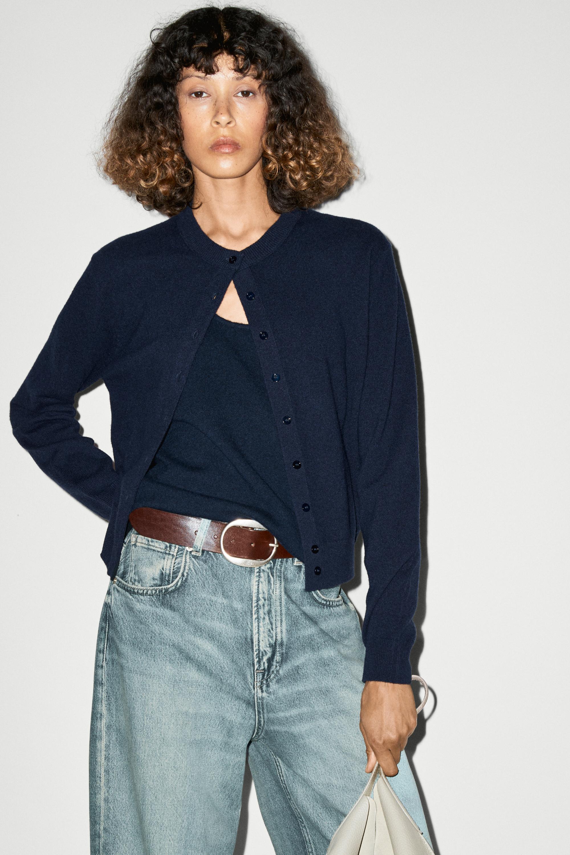Button-detail knit cardigan — Navy blue