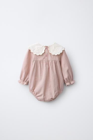 GINGHAM PRINT PETER PAN COLLAR ROMPER — Pink 2