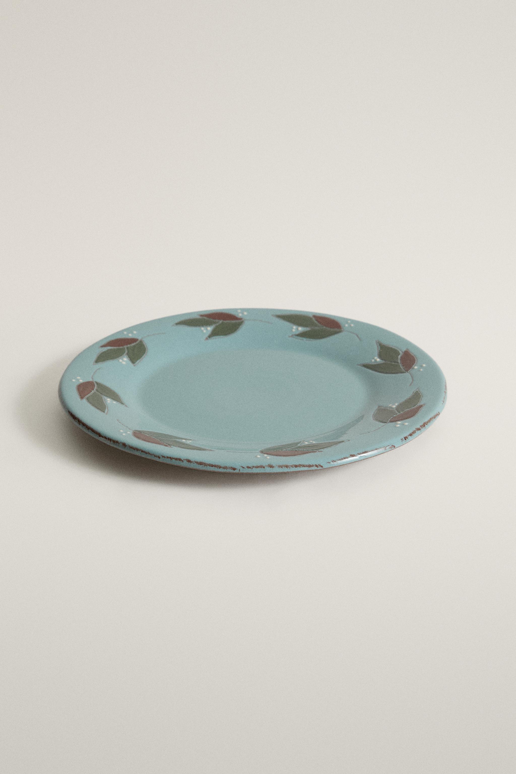 LEAF EARTHENWARE DINNER PLATE