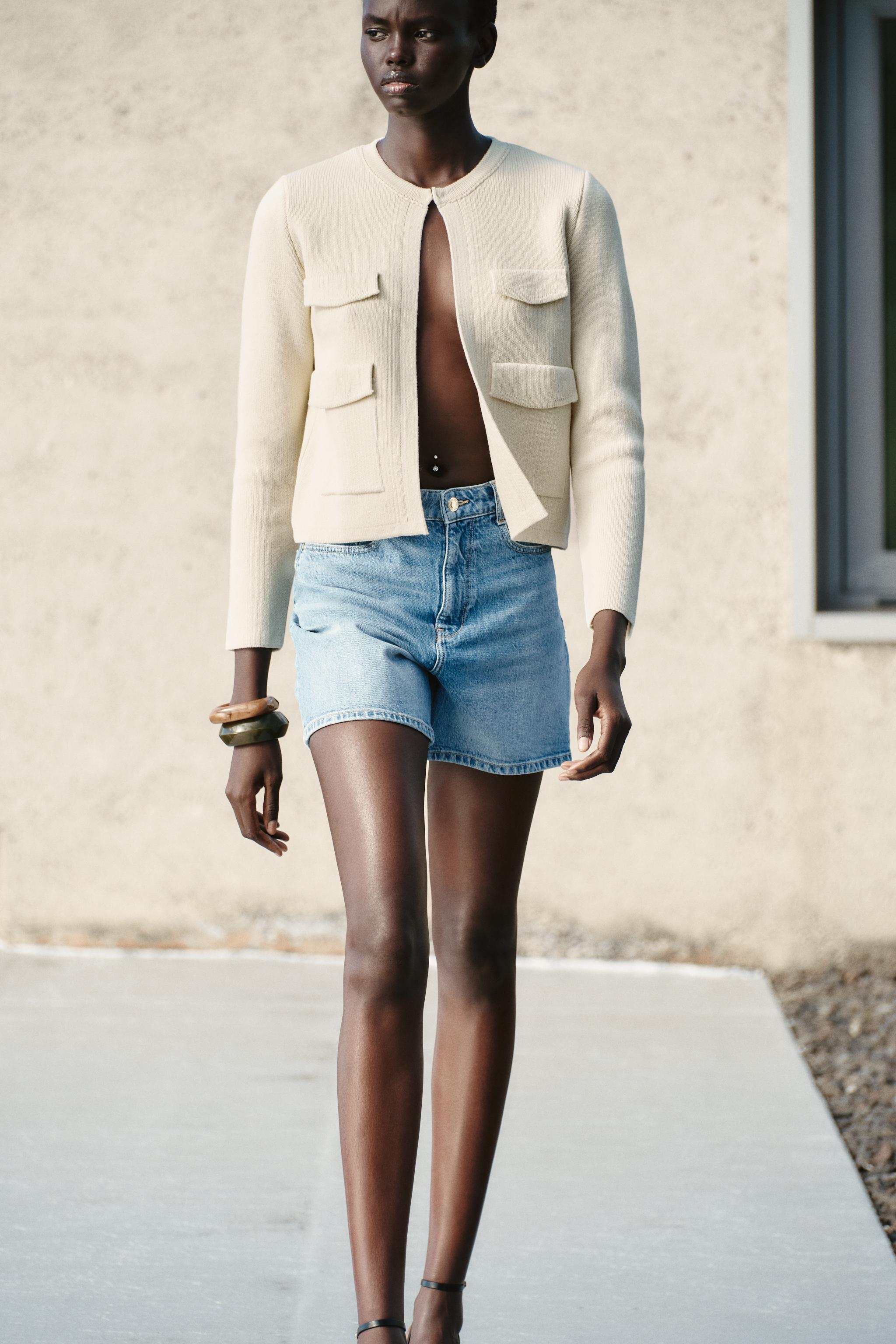 GILET EN MAILLE AVEC POCHES