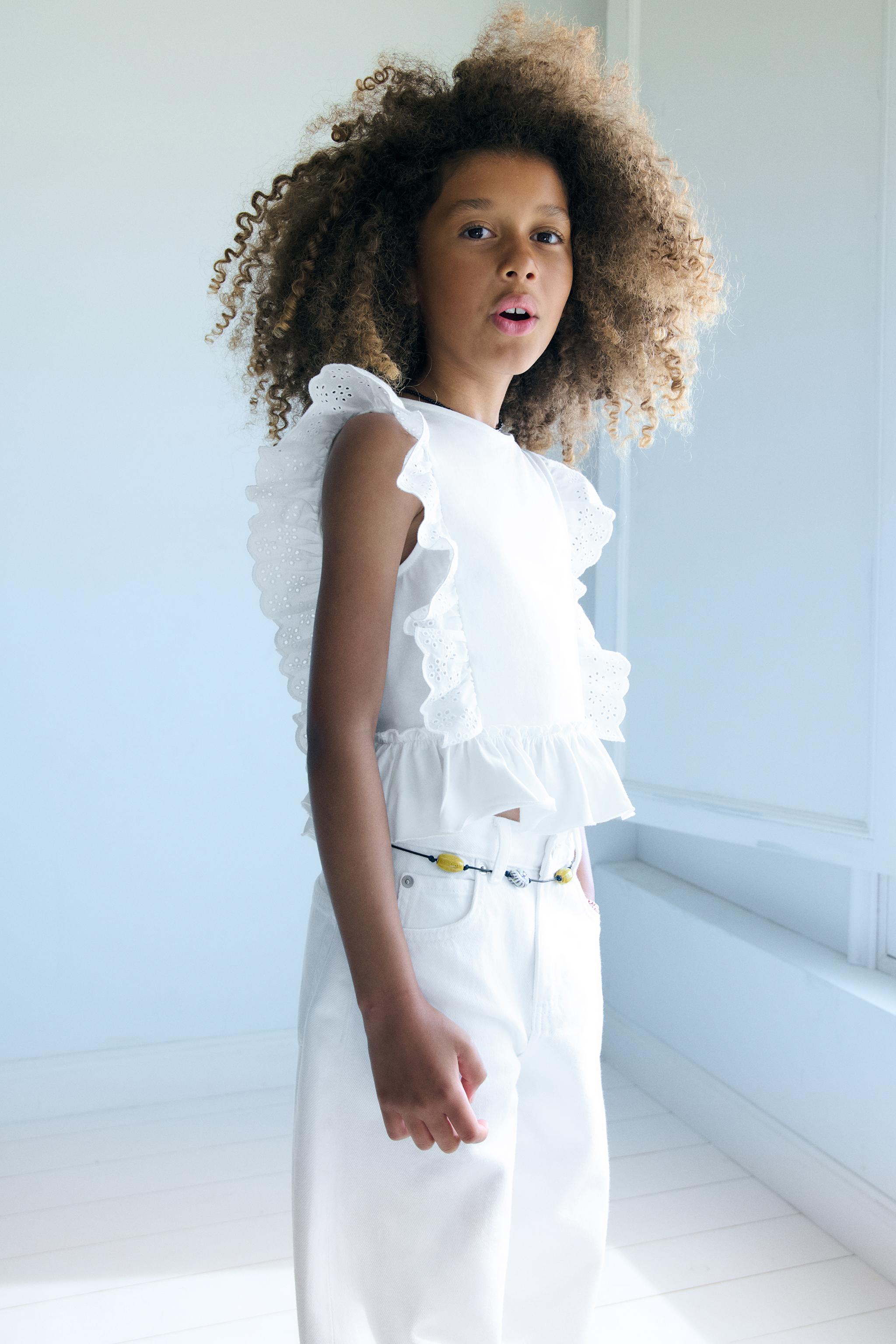 SWISS EMBROIDERED T-SHIRT — White