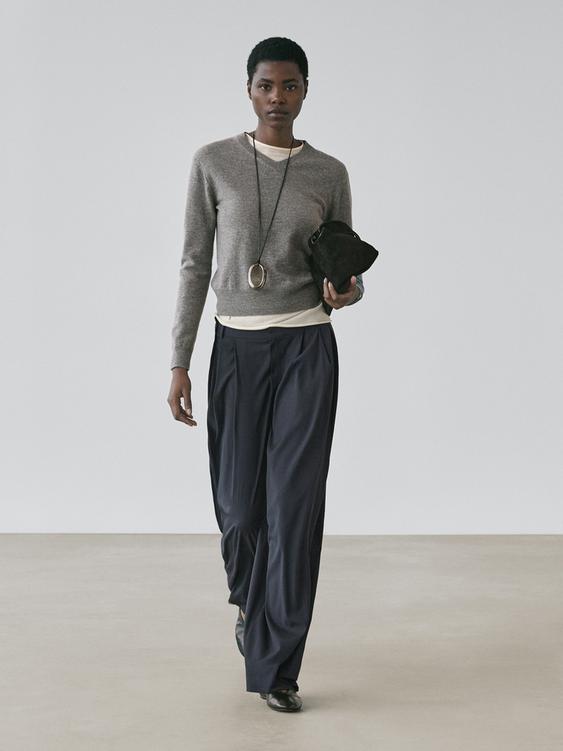 Pleated wool blend trousers