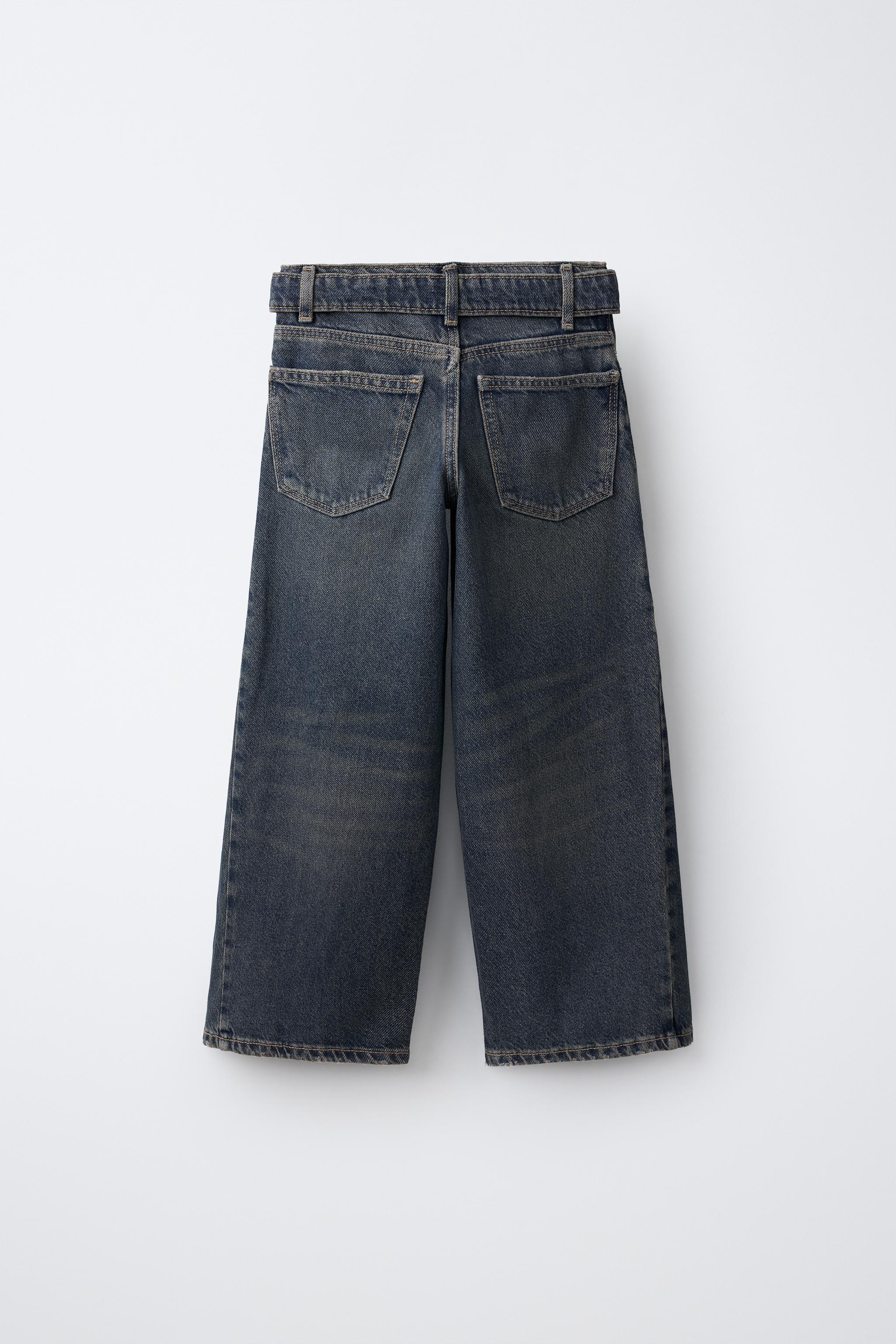 JEAN À JAMBES LARGES AVEC CEINTURE