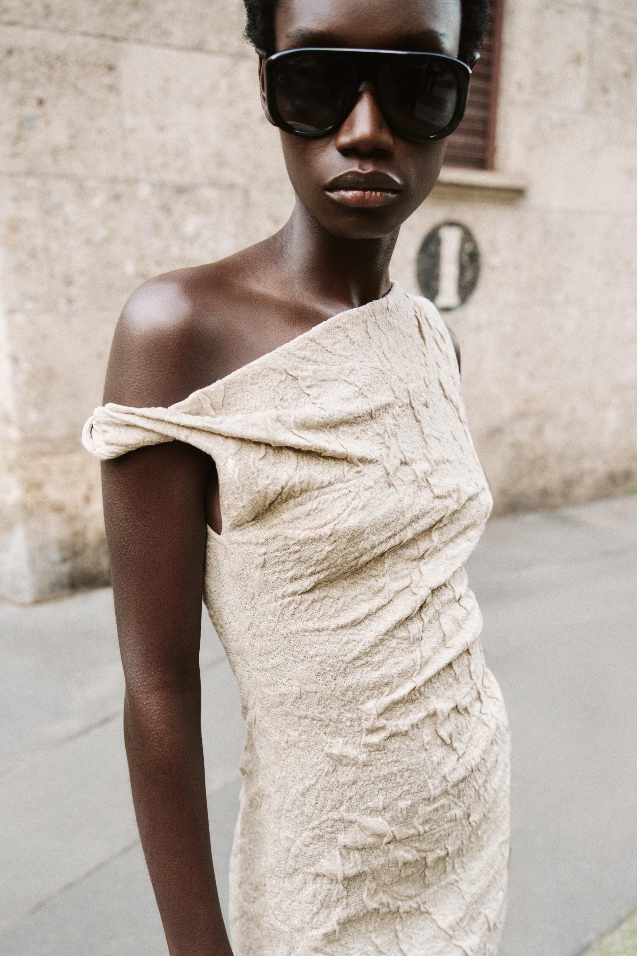 PLEATED JACQUARD DRESS - Mink brown | ZARA United States