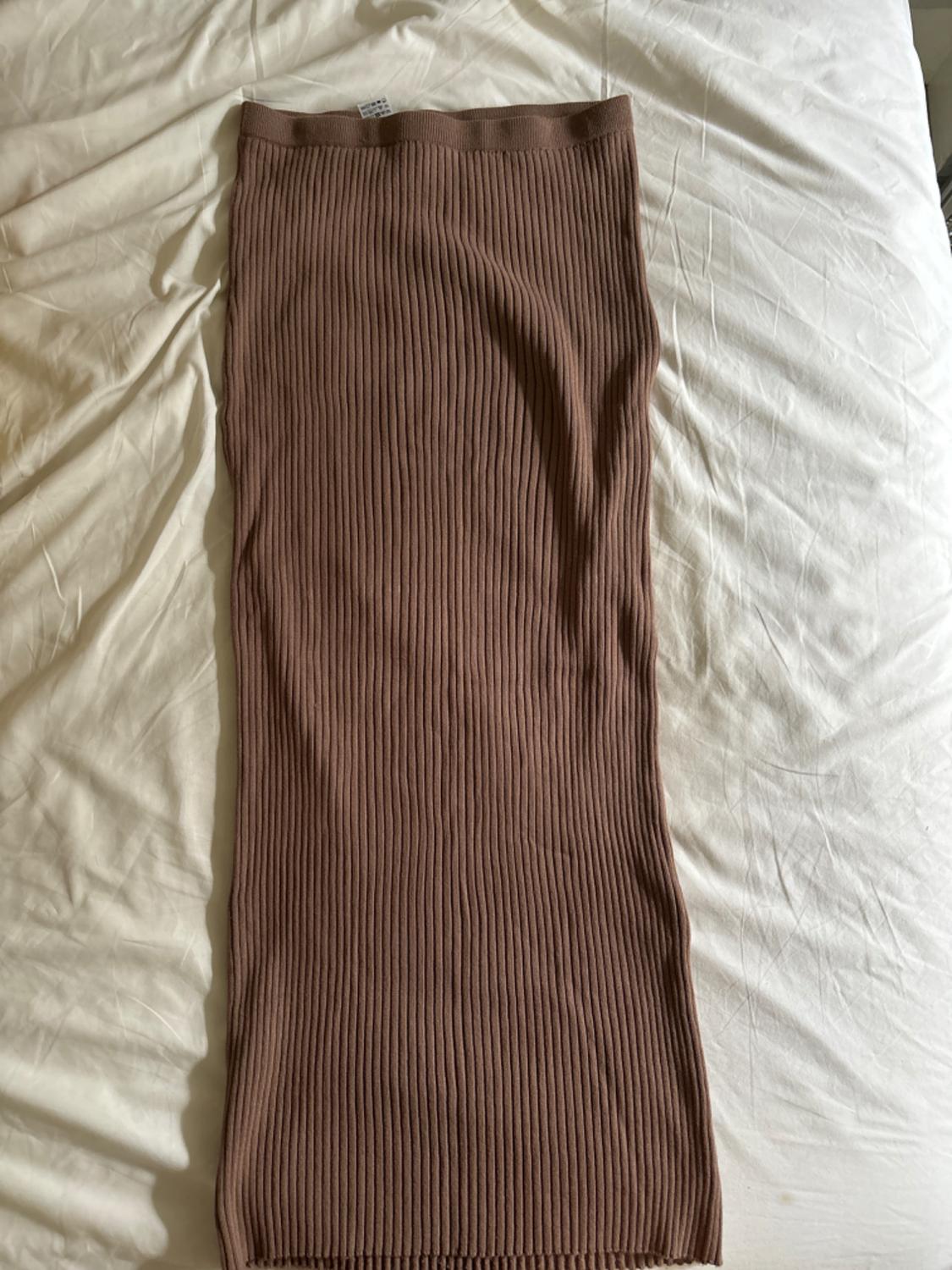 RIBBED SKIRT