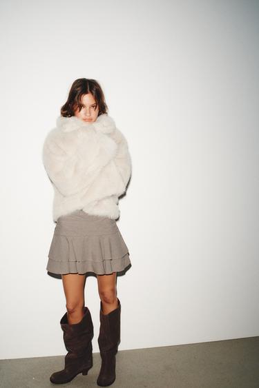 RUFFLE SKORT - Beige by Zara