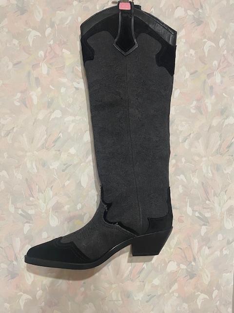 HEELED EMBROIDERED COWBOY BOOTS - Image 5