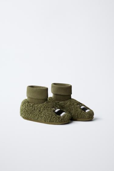 MONSTER SLIPPERS - Khaki Green by Zara