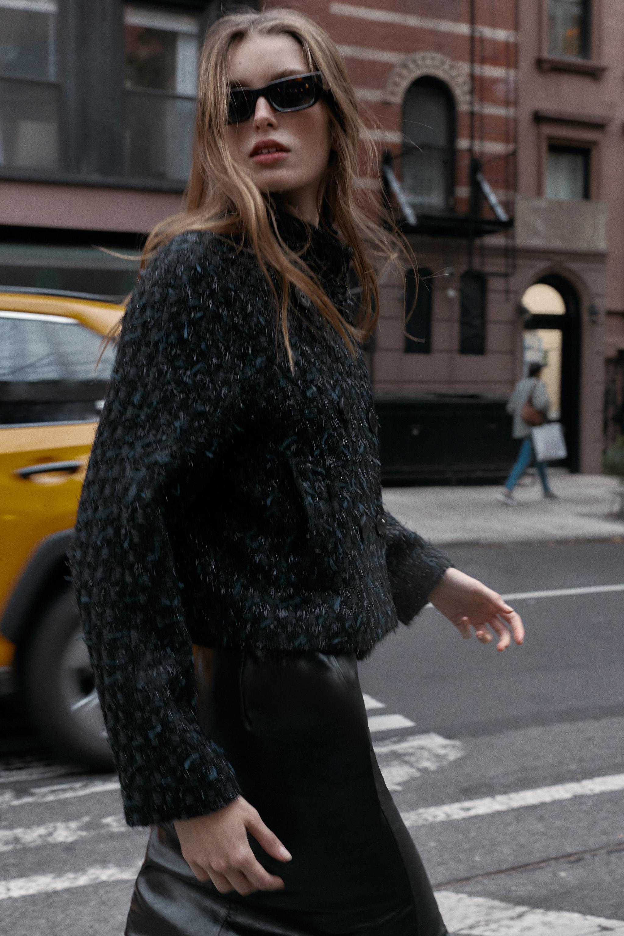 METALLIC THREAD TEXTURED WRAP JACKET