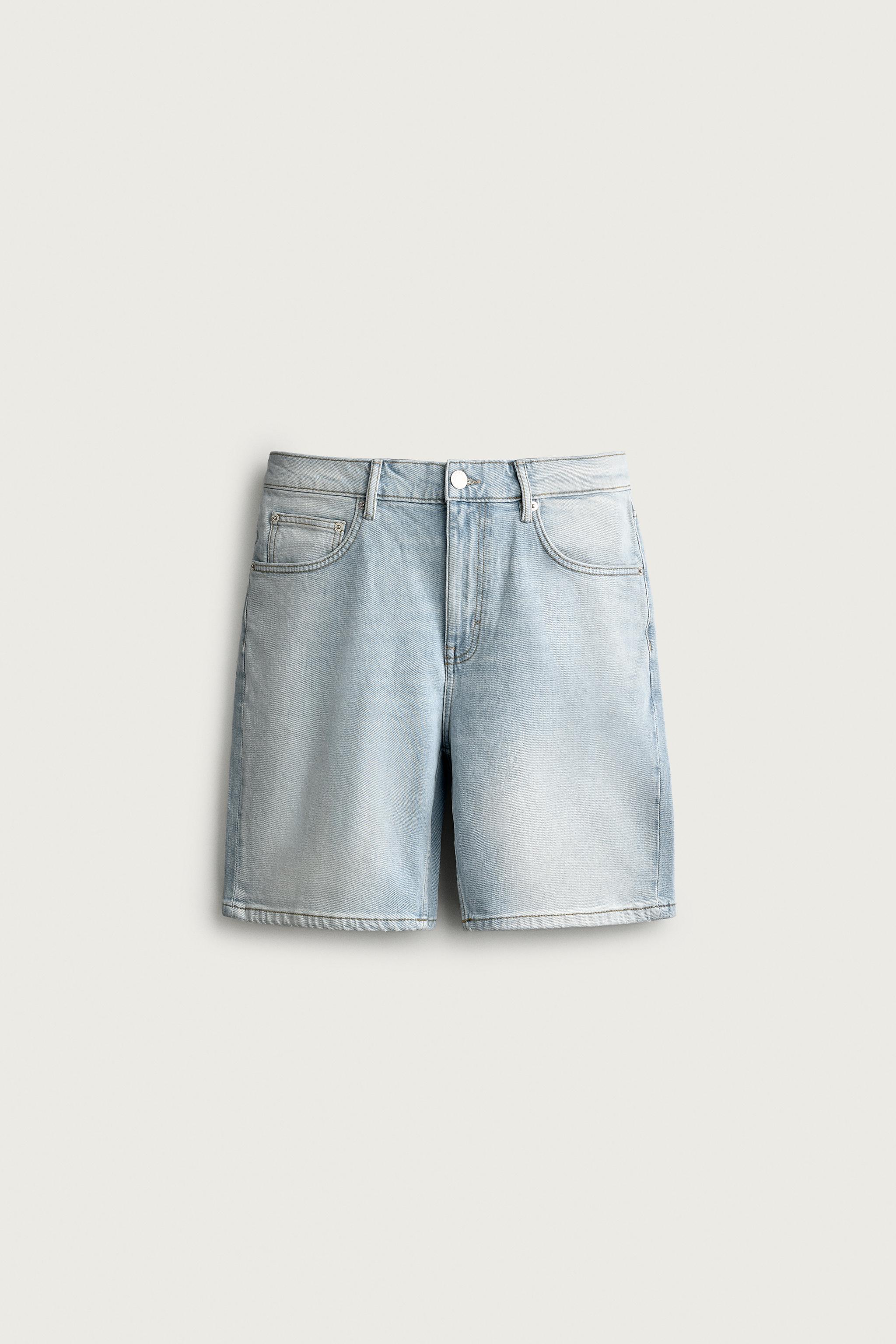 REGULAR FIT DENIM SHORTS — Light blue