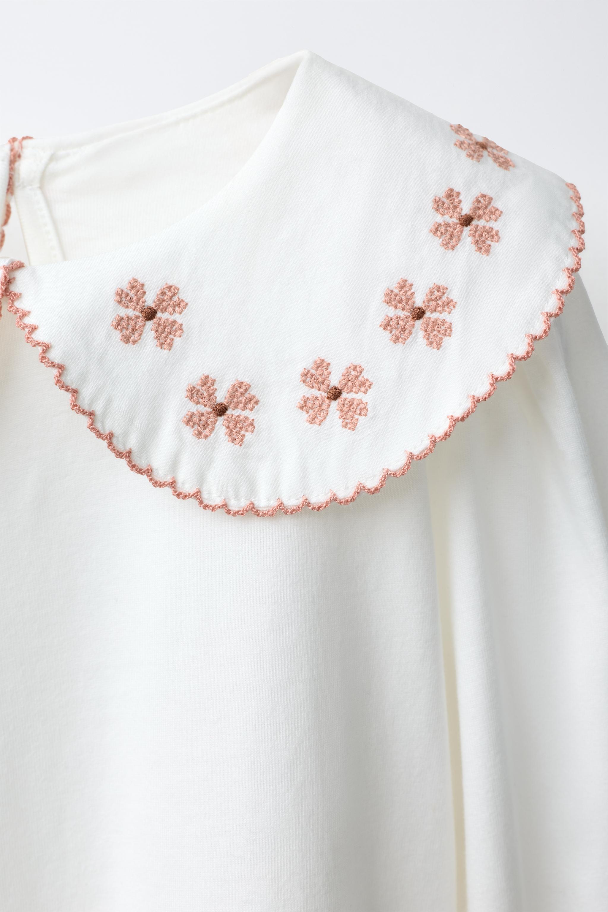 BLUSA FLORES BORDADAS