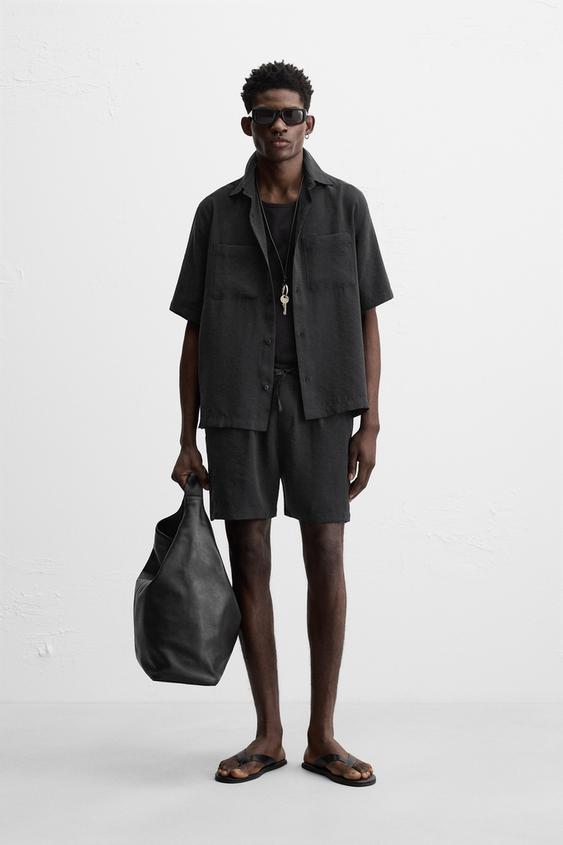 RELAXED FIT FLOWY SHIRT