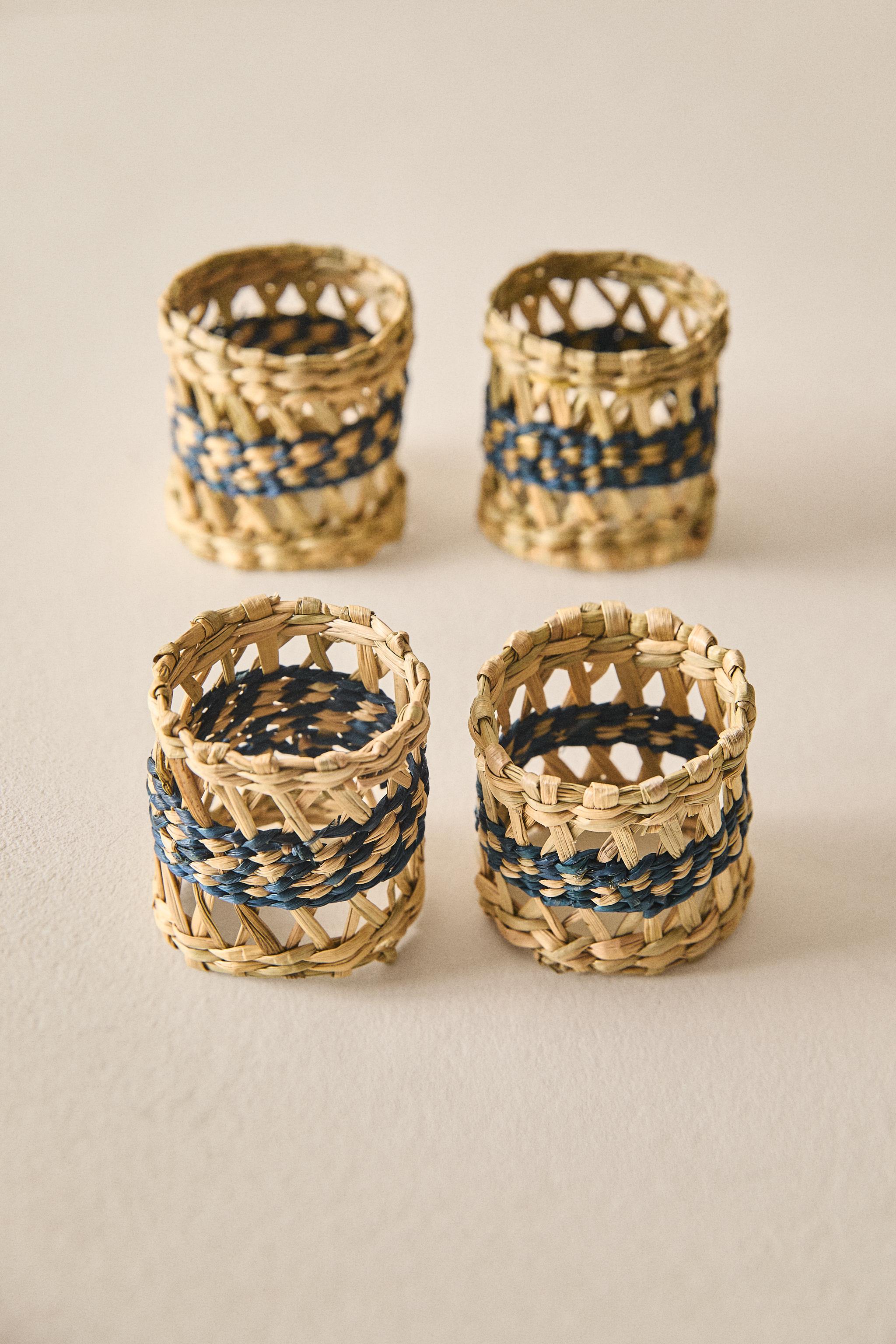 SET OF SEAGRASS NAPKIN RINGS (SET OF 4)