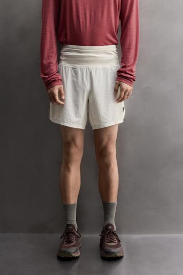 Zara TRAIL RUNNING SHORTS - White