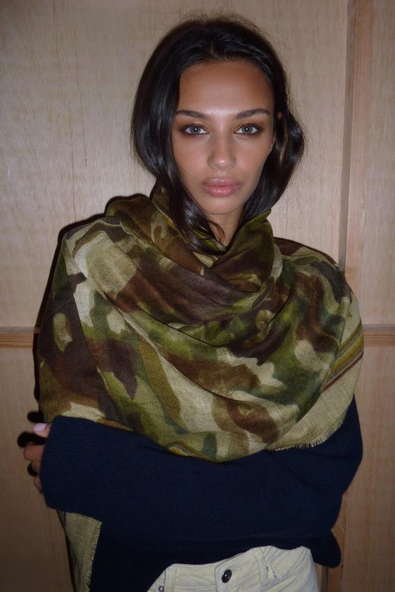 LENÇO ESTAMPADO COM LÃ - Verde da Zara - Imagem 0