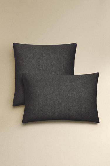 TAIE D’OREILLER JERSEY MODAL (140 G/M²) - Gris foncé de Zara