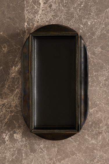 OBJECT 02 - Black gold by Zara - Image 5