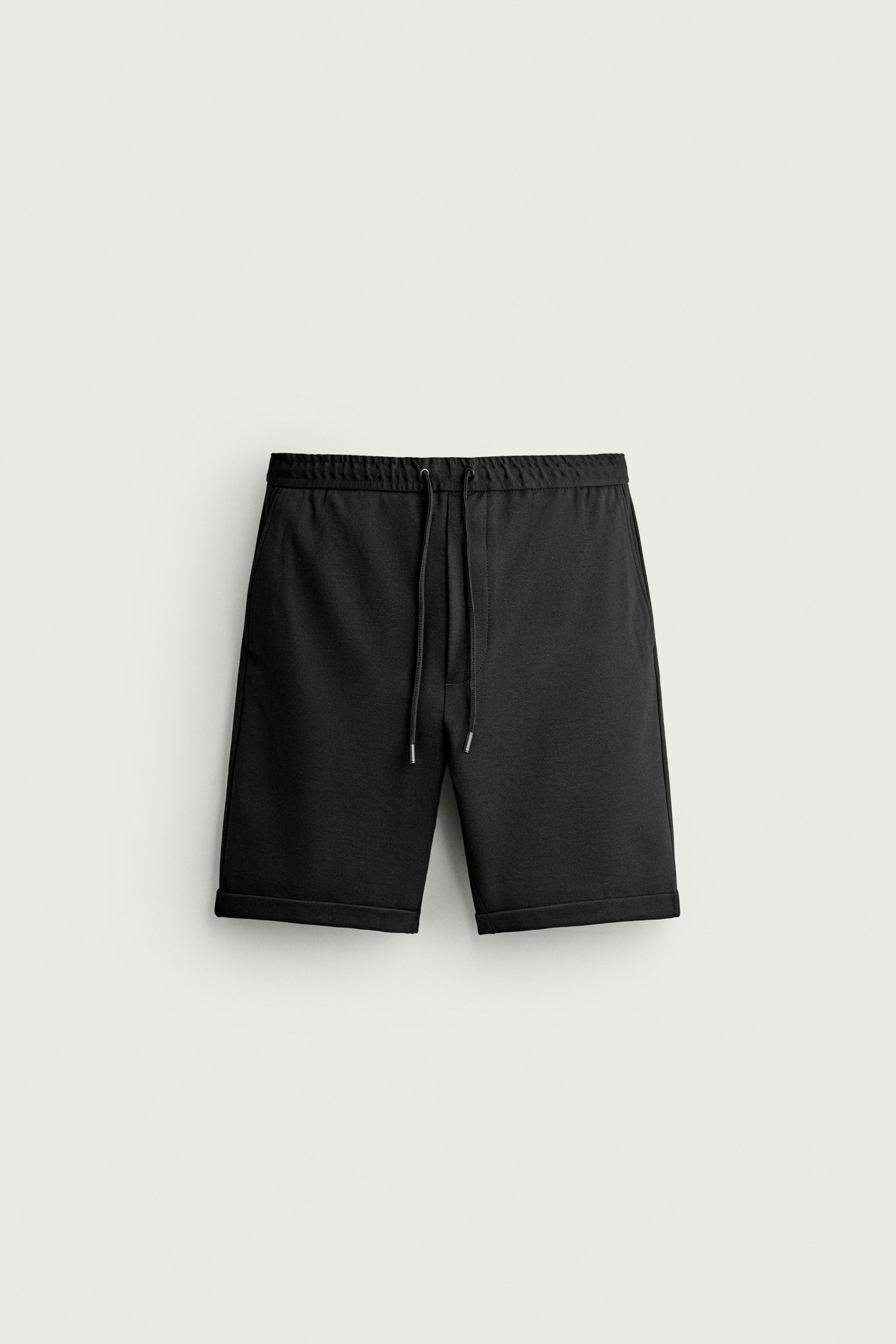 COMFORT REGULAR FIT SHORTS — Black