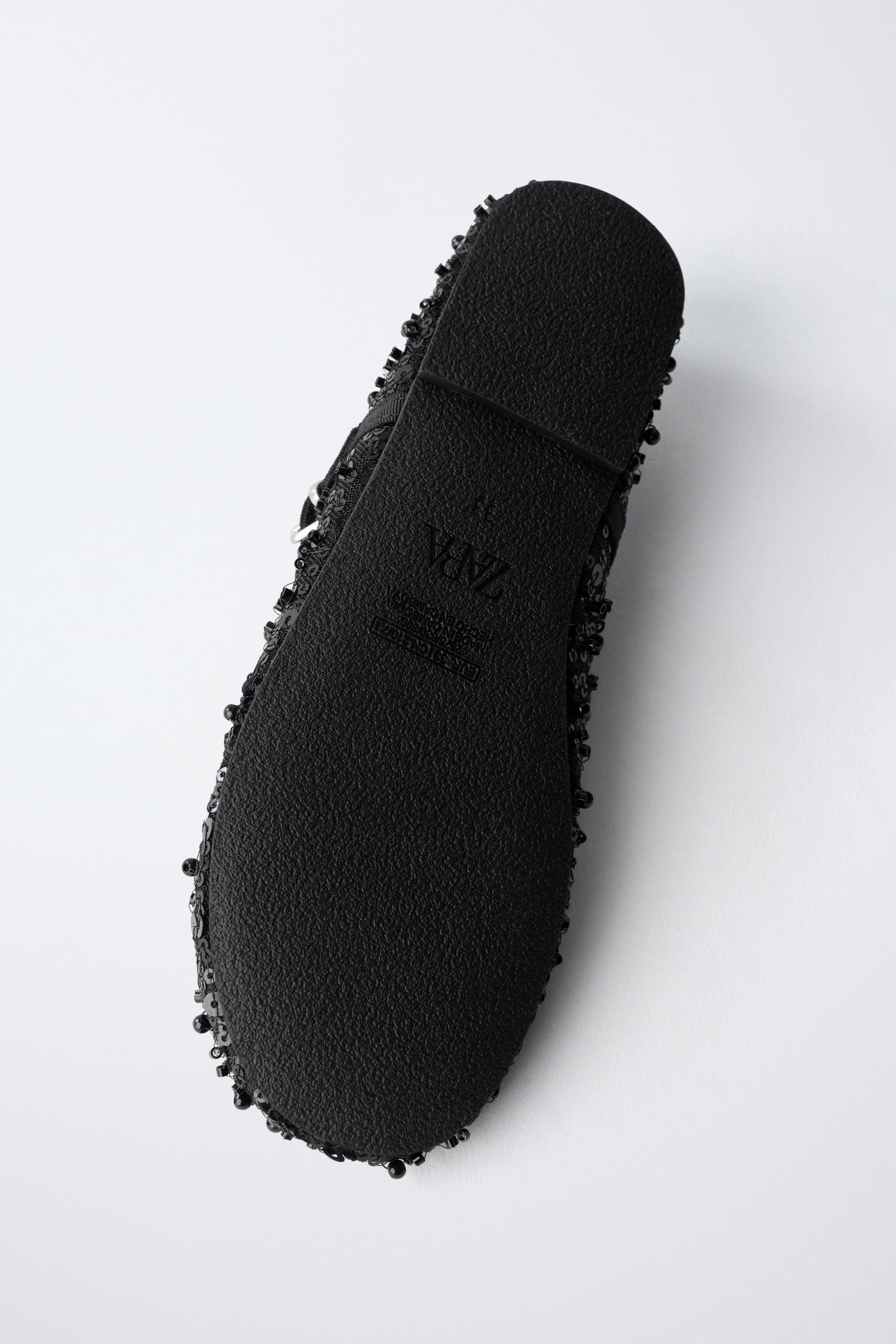 BALLERINES AVEC BOUCLE ET PERLES