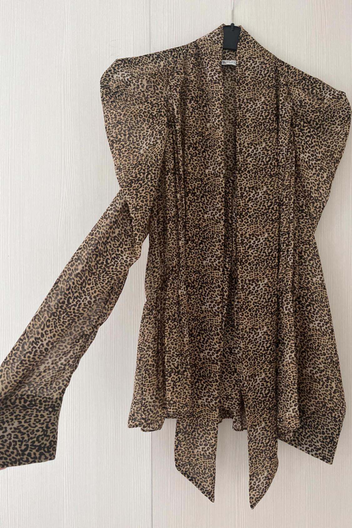 PRINTED BLOUSE WITH BOW - Image 2