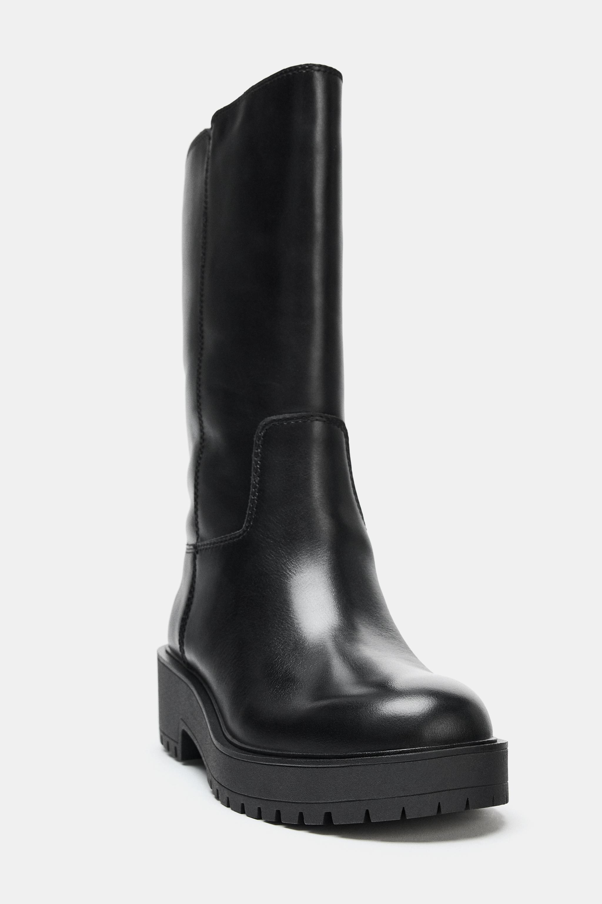 WATER REPELLENT LEATHER BOOTS WITH LUG SOLES