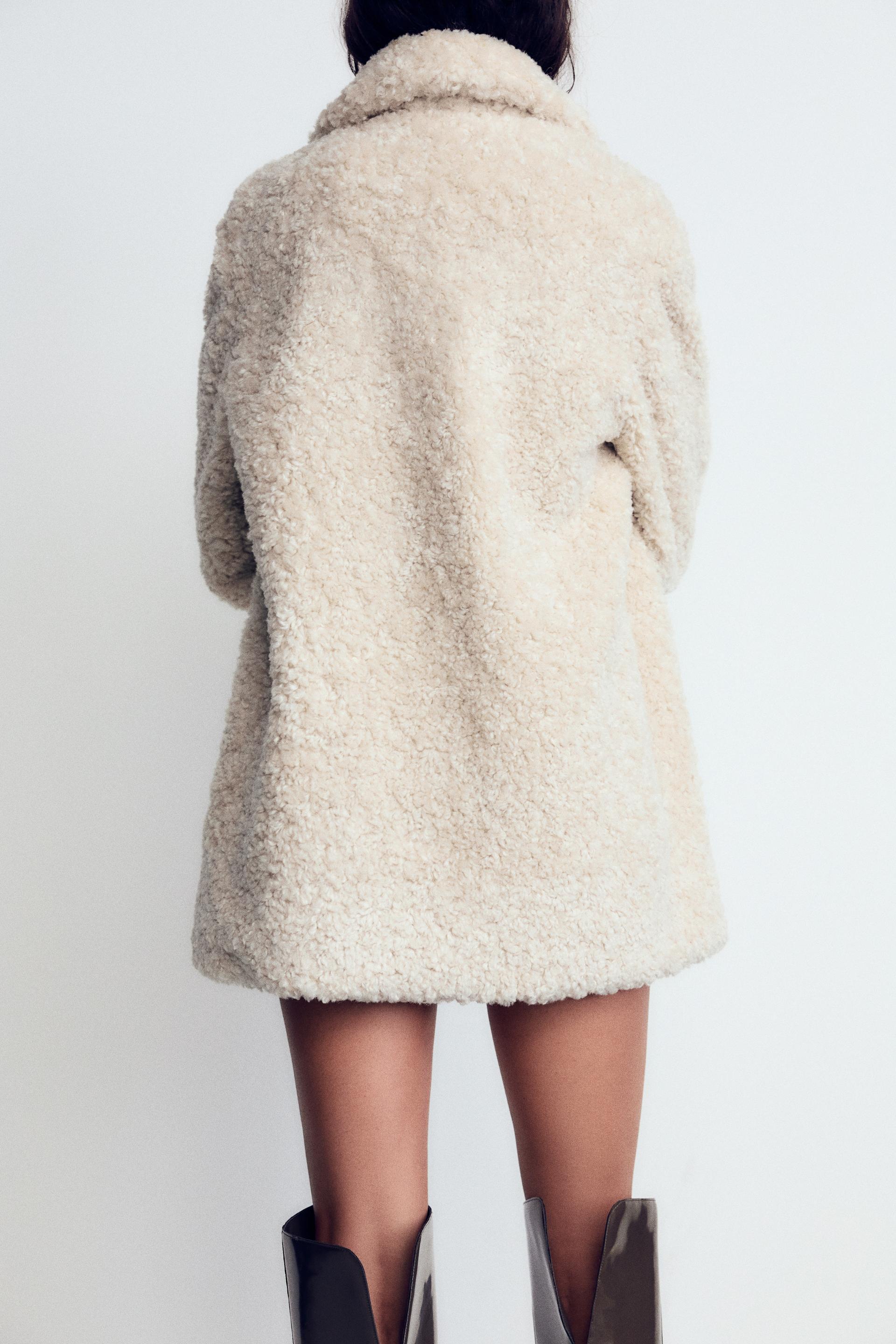 FAUX FUR COAT