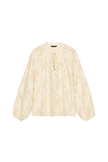 TEXTURED BLOUSE