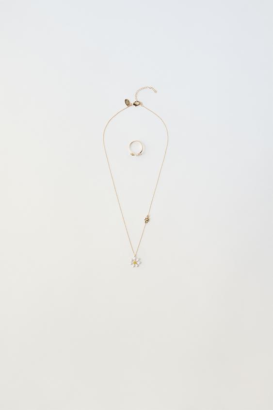 FLOWER NECKLACE AND RING PACK - Golden | ZARA United Kingdom