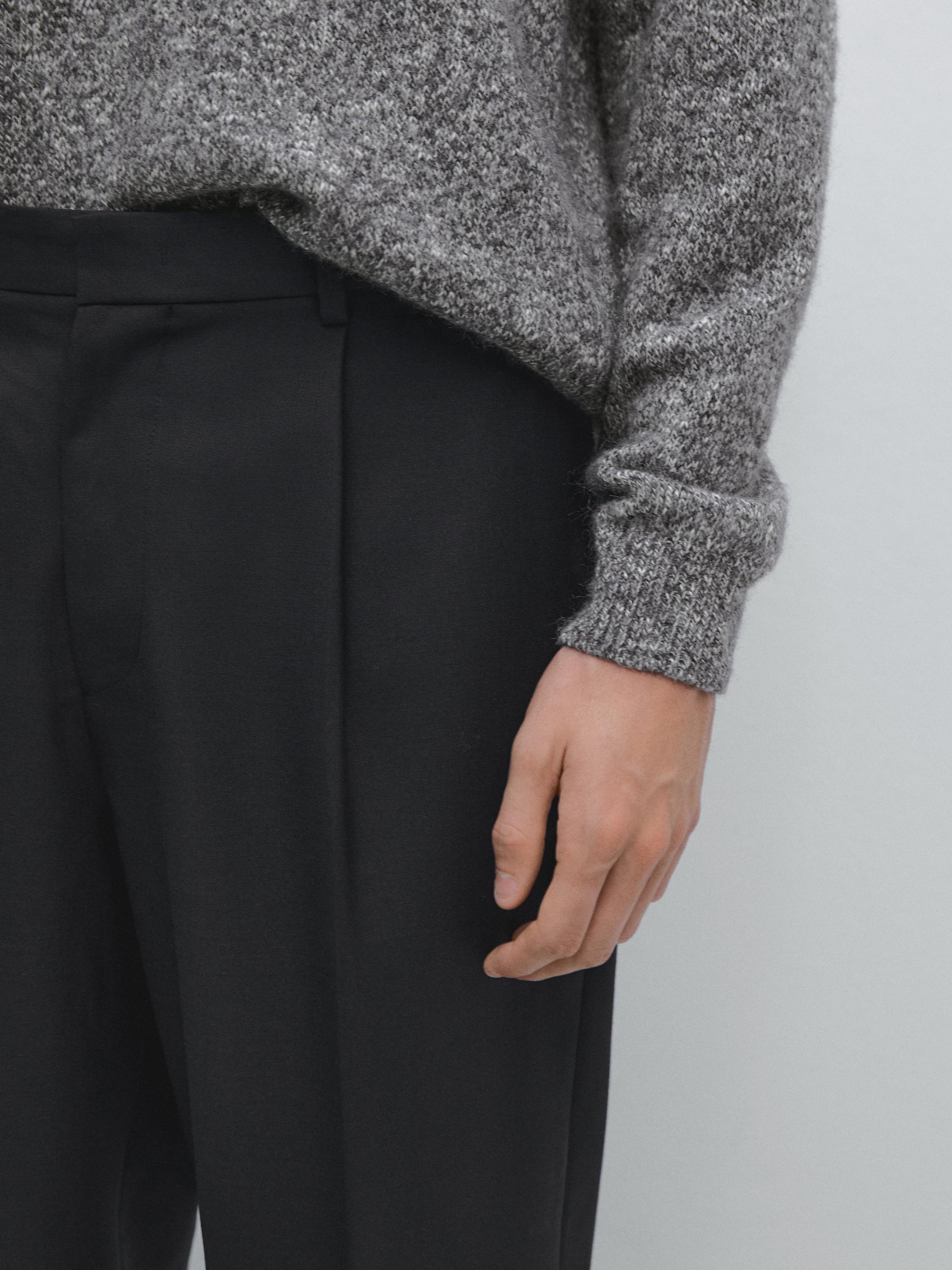 Relaxed fit trousers