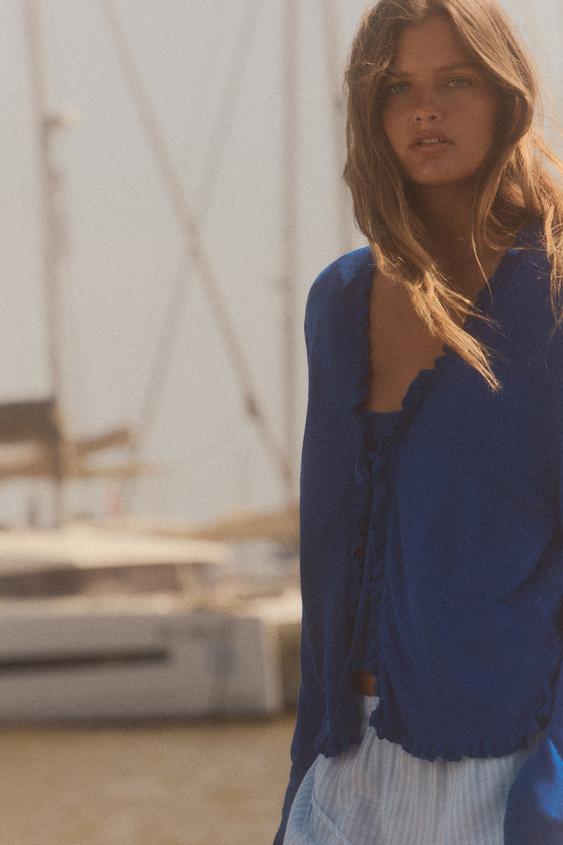 RUFFLED KNIT CARDIGAN