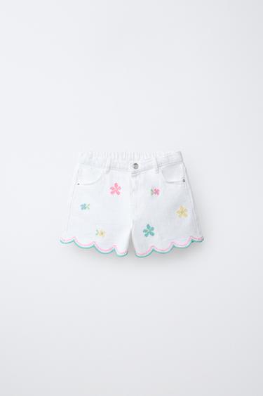MOM FIT TWILL BERMUDA SHORTS WITH CROSS-STITCH FLOWERS - White by Zara