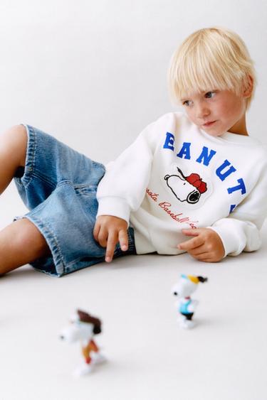 SNOOPY PEANUTS™ PATCH SWEATSHIRT - Oyster-white by Zara