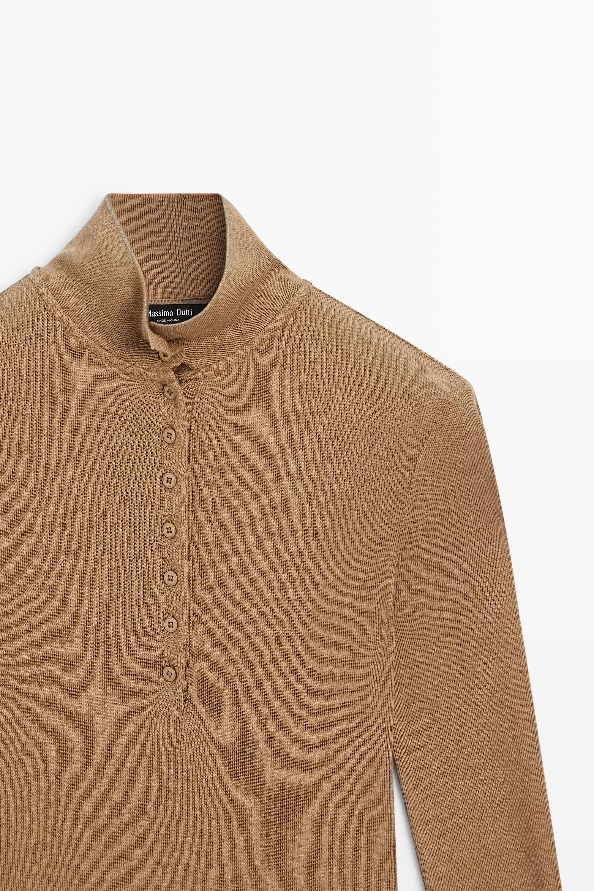 Long sleeve mock neck T-shirt