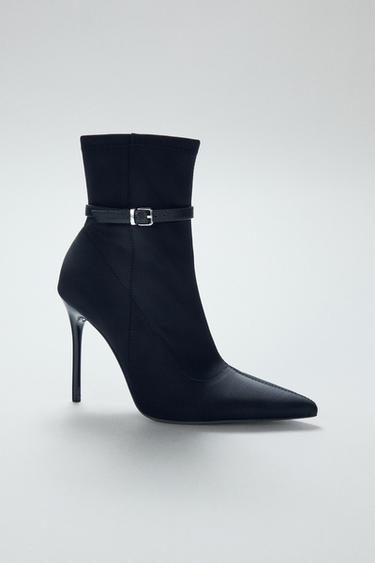 Zara BUCKLE HEELED ANKLE BOOTS - Black