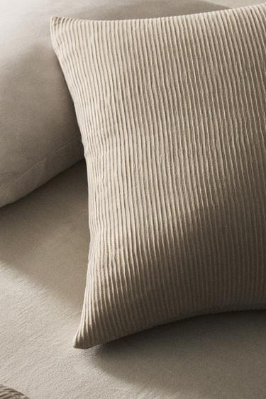 FEDERA CUSCINO TRAPUNTA CON ARRICCIATURE - Beige chiaro di Zara