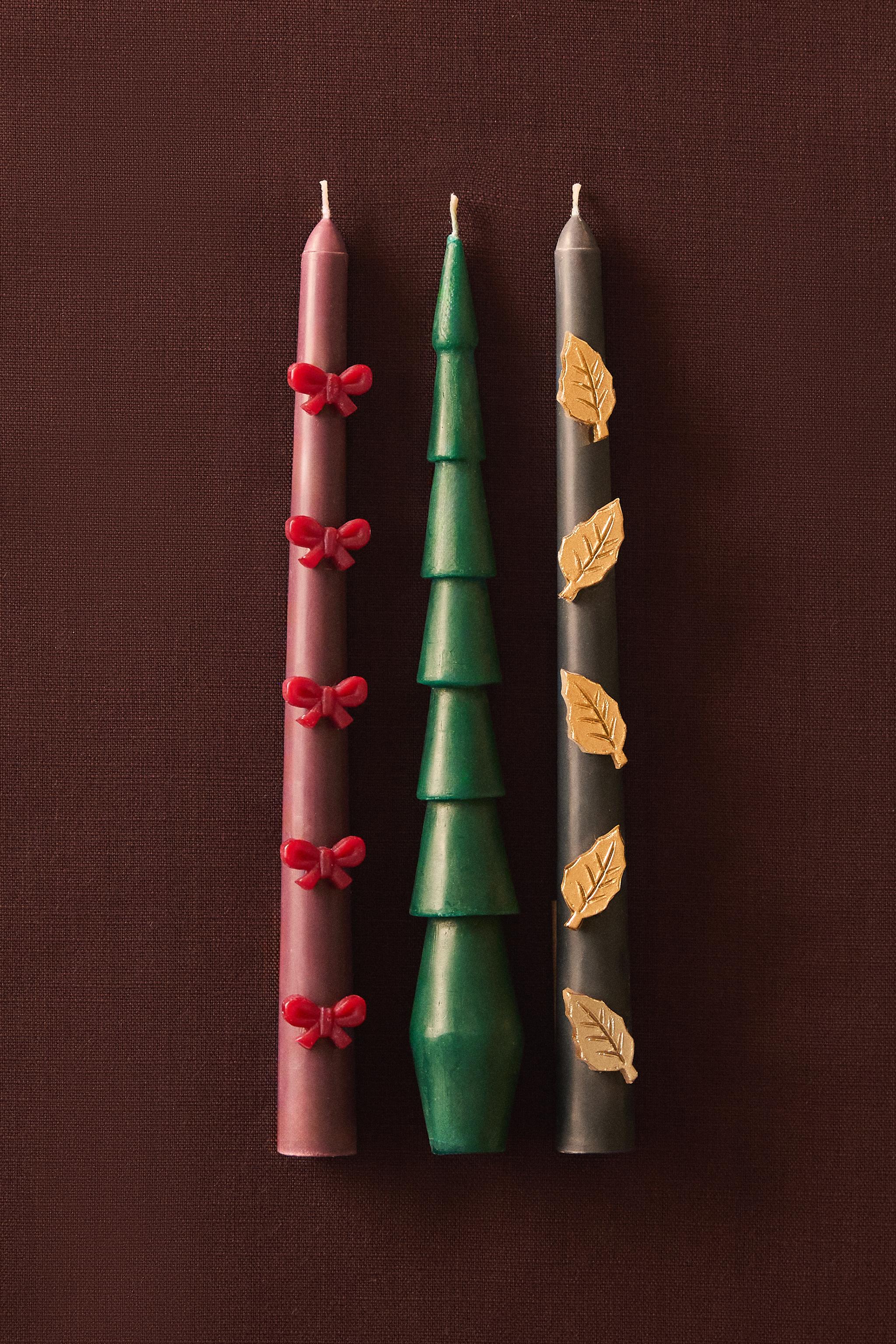 SET OF GINGERBREAD SCENTED CANDLES (SET OF 3)