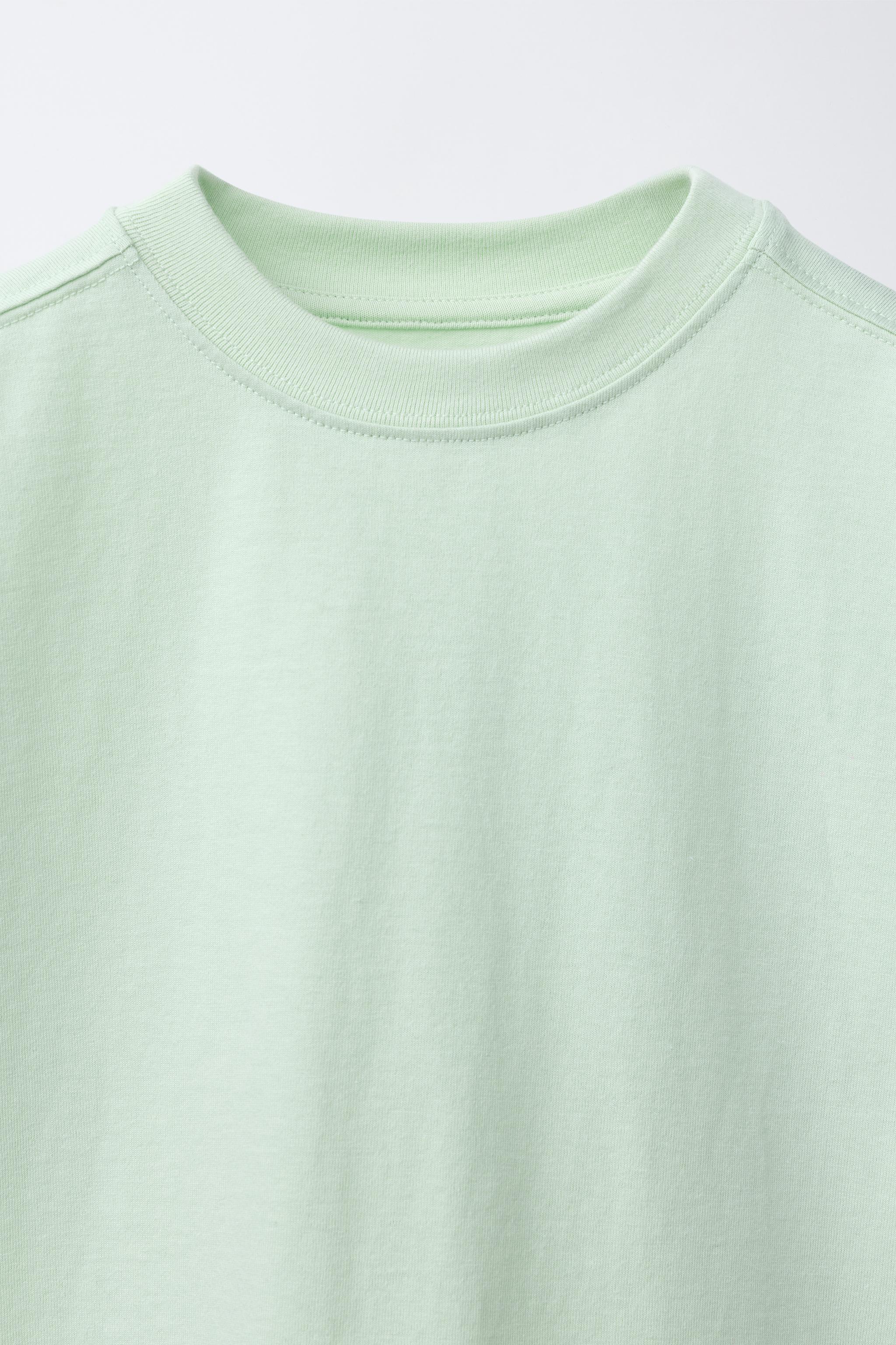 EMBROIDERED T-SHIRT